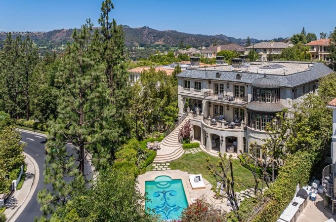 11738 Stonehenge Drive